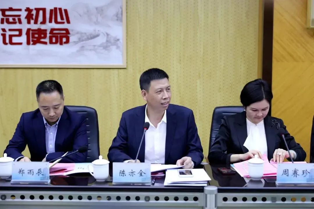 a673988cf687fadafd46de438f5a1c46.jpg a673988cf687fadafd46de438f5a1c46.jpg