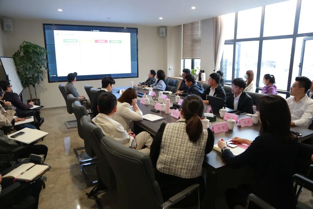 c6d026e6b9a7dbe6abf7048d92ab0883.jpg c6d026e6b9a7dbe6abf7048d92ab0883.jpg