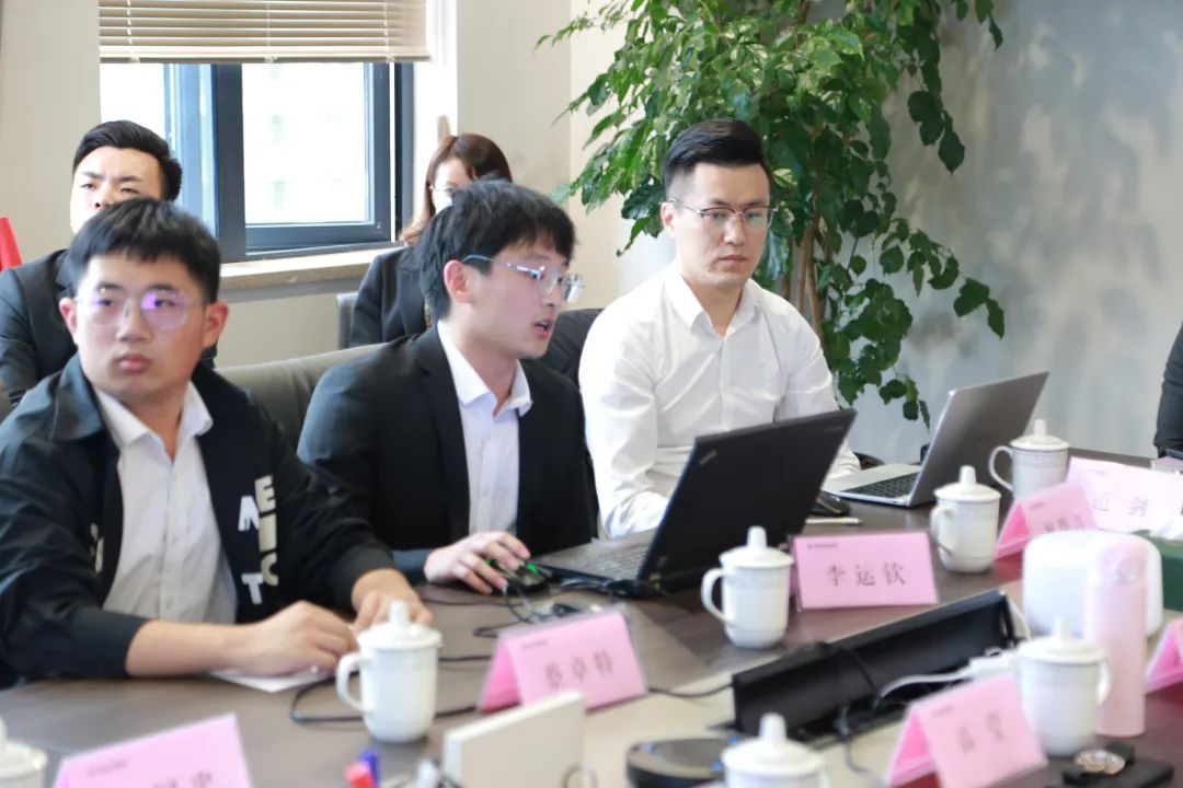 7c5950859260a5706f52fc94436c297b.jpg 7c5950859260a5706f52fc94436c297b.jpg